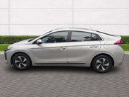 Hyundai IONIQ 1.6 IONIQ Premium SE FHEV Semi-Auto 5dr 9