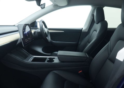Tesla Model Y (Dual Motor) Long Range SUV 5dr Electric Auto 4WDE (384 bhp) 44