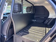 Land Rover Discovery D300 HSE Mhev Panel Van - Full LR Service History 15