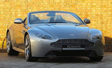 Aston Martin V8 Vantage S Roadster 1