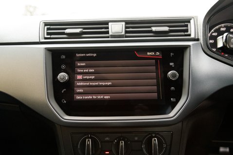 SEAT Arona TSI SE TECHNOLOGY DSG 31