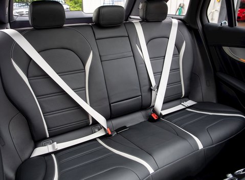 Mercedes-Benz GLC GLC 63 S 4Matic 13