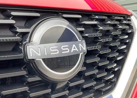 Nissan Qashqai DIG-T ACENTA PREMIUM MHEV 5