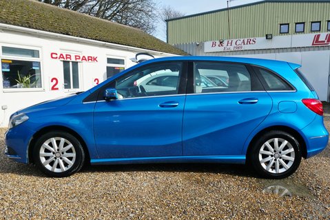 Mercedes-Benz B Class B180 BLUEEFFICIENCY SE LOOK! FULL SERVICE HISTORY! 10 MERCEDES SERVICES! 12