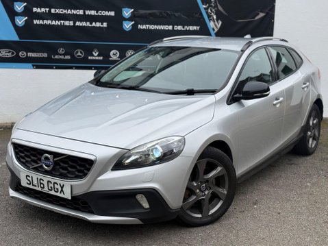 Volvo V40 2.0 D2 Lux Euro 6 (s/s) 5dr 6