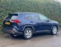 Toyota Rav 4 2.5 VVT-h GPF Icon SUV 5dr Petrol Hybrid CVT Euro 6 (s/s) (218 ps) 40