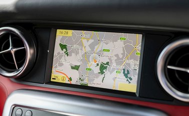 Mercedes-Benz SLS AMG 18