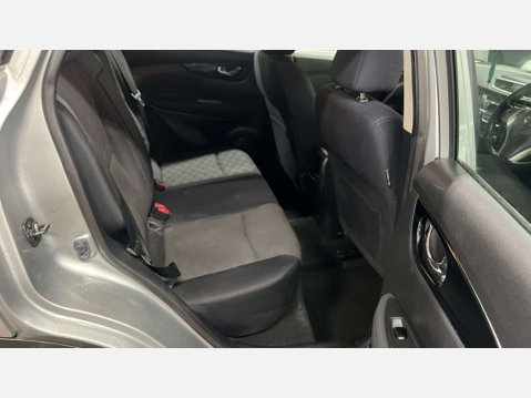 Nissan Qashqai 1.6 Qashqai Acenta dCi CVT 5dr 10