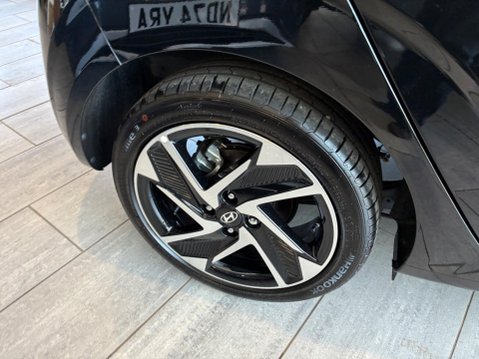 Hyundai i10 1.2 Premium Auto Euro 6 (s/s) 5dr 11