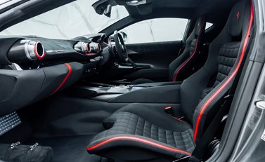 Ferrari 812 Competizione 22