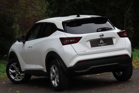 Nissan Juke 1.0 DIG-T N-Connecta DCT Auto Euro 6 (s/s) 5dr 6