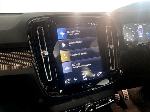 Volvo XC40 1.5h T5 Recharge 10.7kWh Ultimate Dark SUV 5dr Petrol Plug-in Hybrid Auto E 15