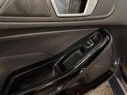Ford Fiesta 1.0T EcoBoost Titanium X Euro 5 (s/s) 5dr 33