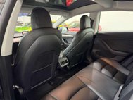 Tesla Model 3 (Dual Motor) Performance Saloon 4dr Electric Auto 4WDE (Performance Upgrade 41