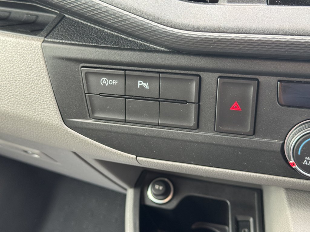 2023 Volkswagen Transporter SWB L1H1 Low Roof Highline T28 Air Con Alloys Camera Sensors EURO 6 — thumbnail 36 of 51