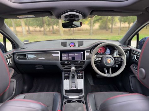 Porsche Macan 2.9 Macan GTS Semi-Auto 4WD 5dr 22