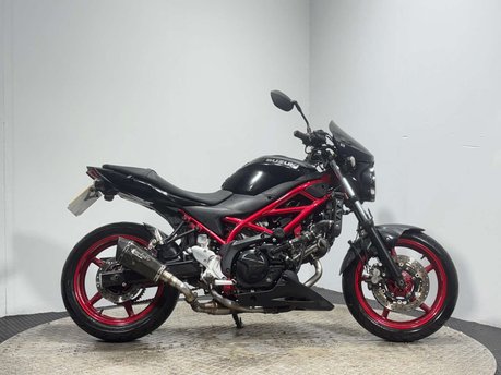 Suzuki SV650 N 2018 LATEST MODEL ONLY 18K A2 BIKE 650CC VTWIN