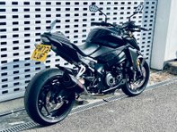 Suzuki GSX GSXS 1000 3