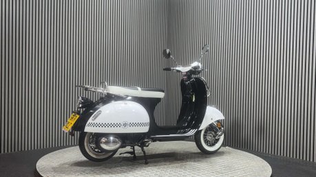 Ajs MODENA 2021 ONLY 846 MILES 1 OWNER LEARNER SCOOTER AUTO 125CC 2