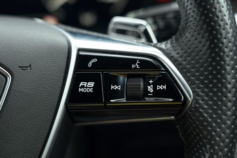 Audi RS6 4.0 TFSI V8 Vorsprung Tiptronic quattro Euro 6 (s/s) 5dr 33