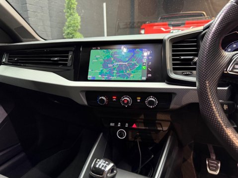 Audi A1 1.0 TFSI 30 S line Sportback Euro 6 (s/s) 5dr 21