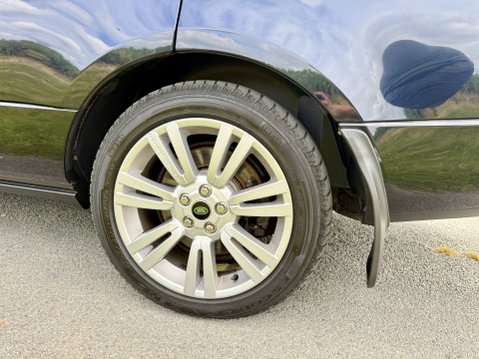 Land Rover Range Rover TDV8 VOGUE 12