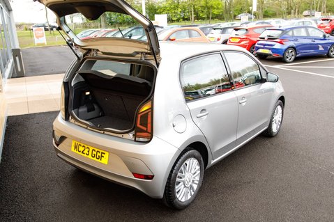 Volkswagen Up BASE 34