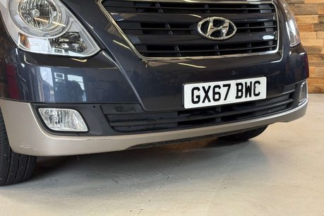 Hyundai I800 2.5 CRDi SE Nav MPV 5dr Diesel Manual Euro 6 (136 ps) 25