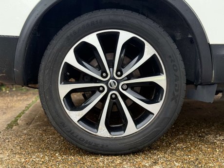 Nissan Qashqai 1.6 Qashqai N-Tec 5dr 28