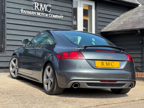 Audi TT 2.0 TFSI S line Coupe 3dr Petrol S Tronic Euro 5 (s/s) (211 ps) 2