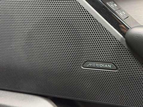 Land Rover Range Rover Velar 2.0 D240 R-Dynamic S SUV 5dr Diesel Auto 4WD Euro 6 (s/s) (240 ps) 45