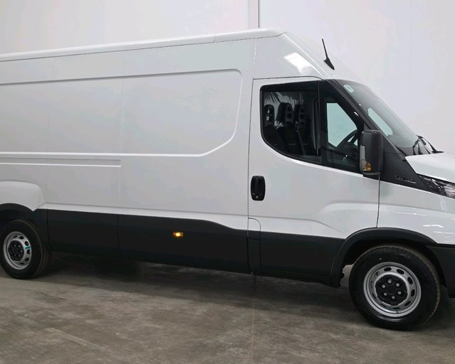 Iveco Daily 35S14 Manual Comfort 4100 Panel Van