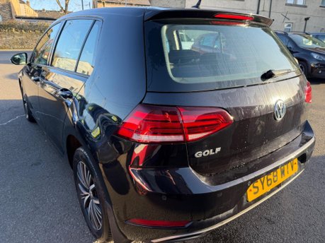 Volkswagen Golf SE NAVIGATION TDI 14