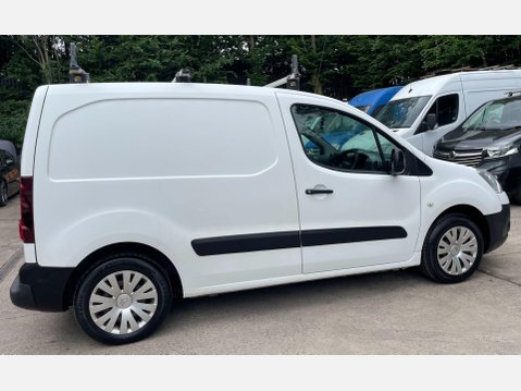 Citroen Berlingo 1.6 HDi 625 Enterprise Panel Van 5dr Diesel Manual L1 (Euro 5) (135 g/km, 7 8