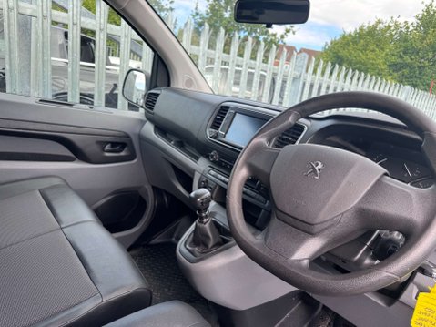 Peugeot Expert 2.0 BlueHDi 1400 Professional Standard Panel Van 6dr Diesel Manual MWB Euro 19