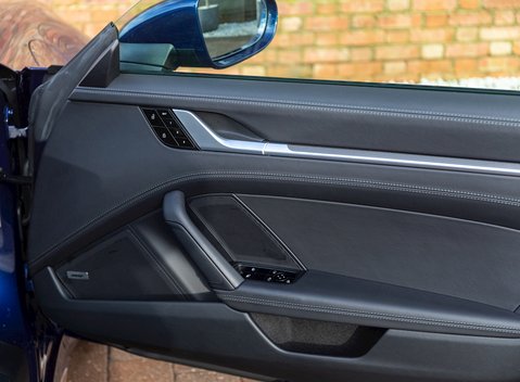 Porsche 911 (992) Carrera S 22