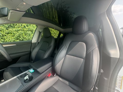 Tesla Model Y (Sold) (Dual Motor) Long Range SUV 5dr Electric Auto 4WDE (384 bhp) 8