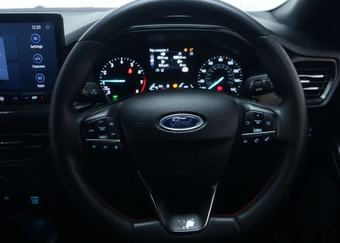 Ford Focus 1.0 Focus ST-Line MHEV Auto 5dr 18