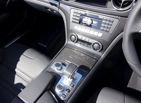 Mercedes-Benz SL Class SL63 AMG 17