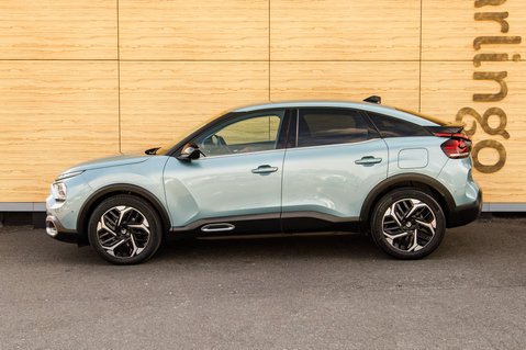 Citroen C4 PURETECH SHINE PLUS S/S EAT8 13