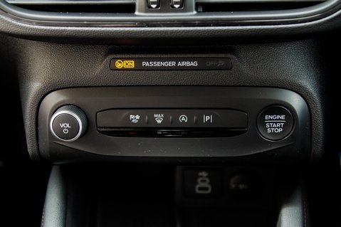 Ford Focus ST-LINE X 33