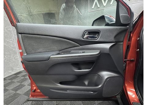Honda CR-V 2.0 i-VTEC SE Plus Navi SUV 5dr Petrol Manual Euro 6 (s/s) (155 ps) 49