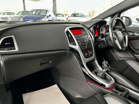 Vauxhall Astra GTC 2.0T VXR Euro 5 (s/s) 3dr 12