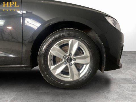 Audi A1 1.0 TFSI 30 Technik Sportback 5dr Petrol S Tronic Euro 6 (s/s) (110 ps) Air 20