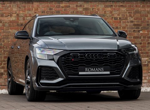 Audi RS Q8 Vorsprung 1