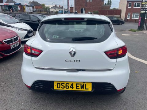Renault Clio 1.1 Clio Dynamique MediaNav 5dr 8