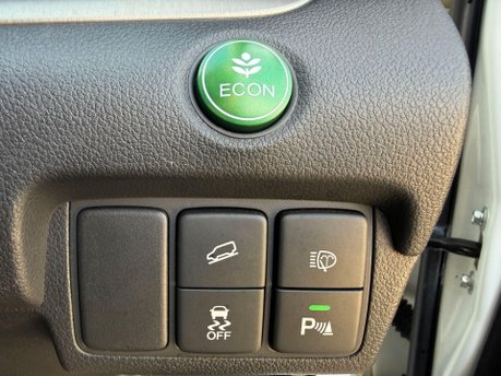 Honda CR-V 2.0 i-VTEC SR Auto 4WD Euro 5 5dr 21