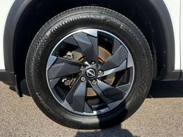 Nissan X-Trail 1.5 X-Trail Acenta Premium MHEV CVT 5dr 12