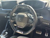 Peugeot 2008 (Sold) 50kWh GT Premium SUV 5dr Electric Auto (136 ps) 12
