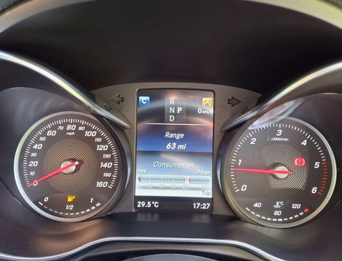 Mercedes-Benz GLC 2.1 GLC 220 D 4Matic AMG Line Auto 4WD 5dr 18